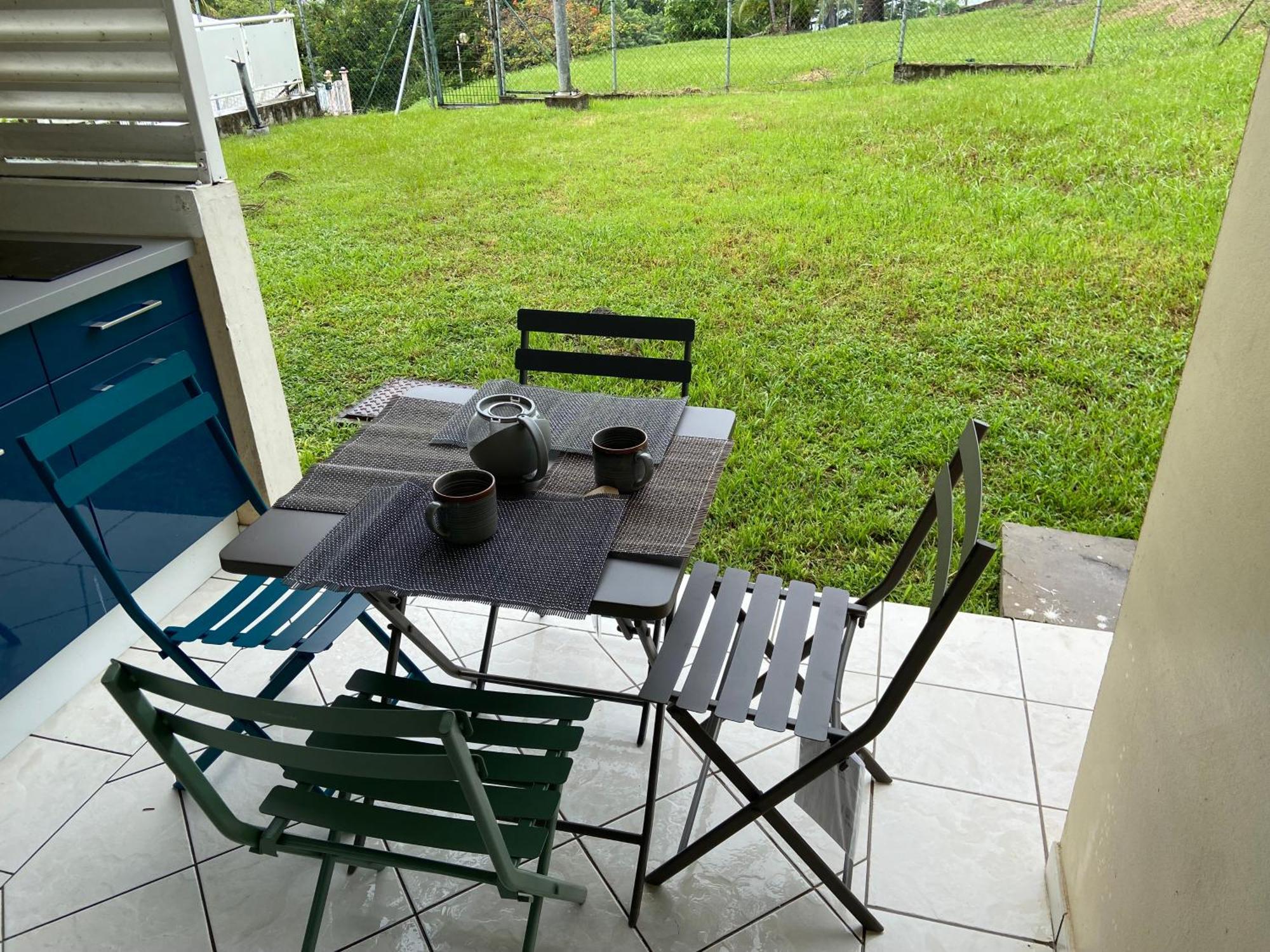 Appartamento Le 63* Trinite  Esterno foto